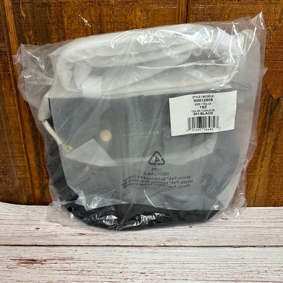 Marc Jacobs Preppy Nylon Mini Natasha Crossbody Bag - Picture 6 of 7